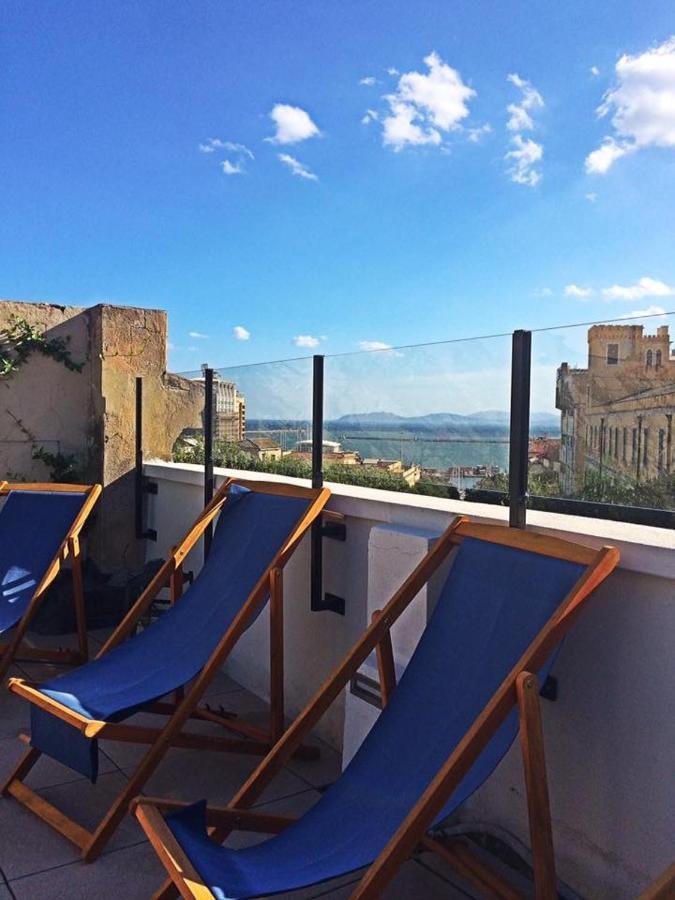 קליארי Fra Cielo E Mare Boutique Rooms מראה חיצוני תמונה
