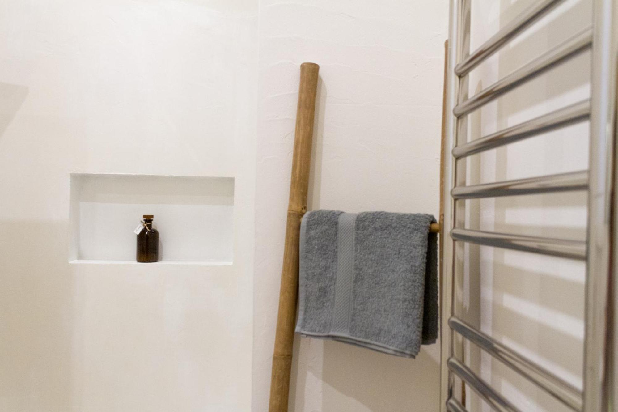 קליארי Fra Cielo E Mare Boutique Rooms מראה חיצוני תמונה